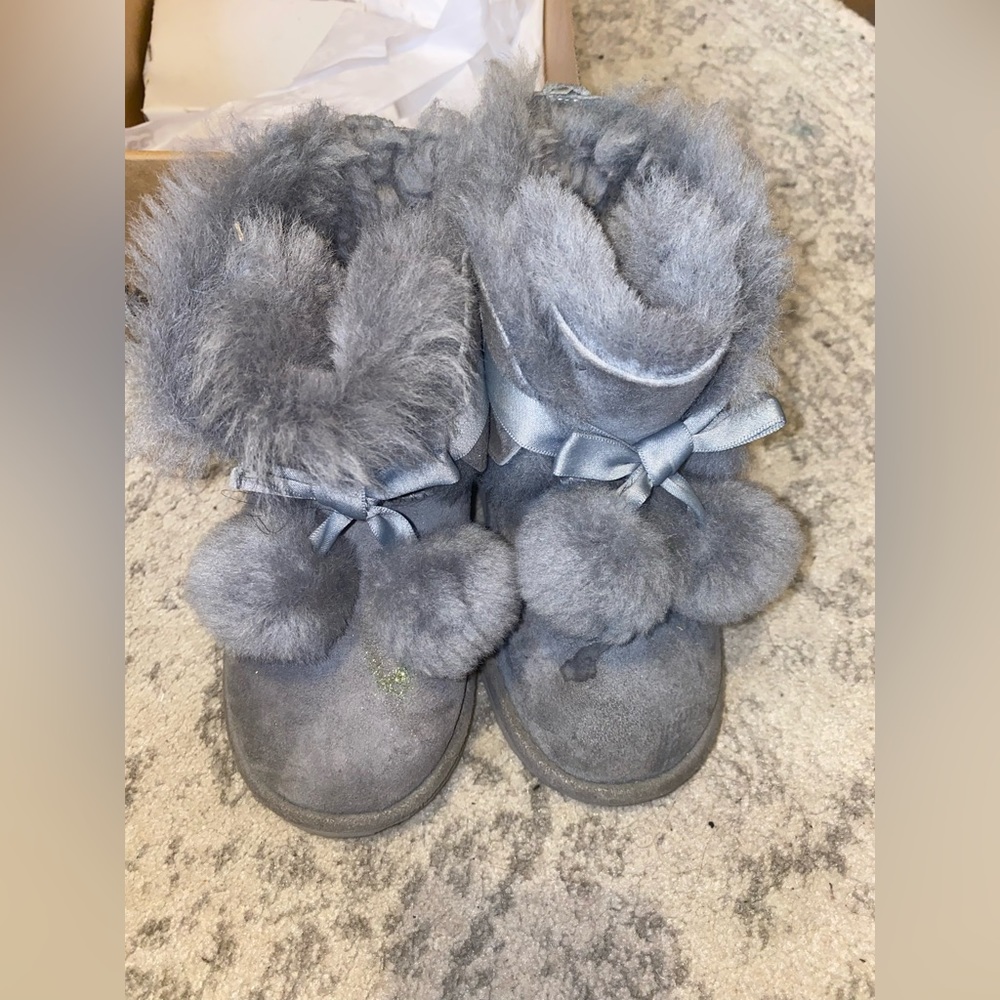Uggs Gita grey pompom boots